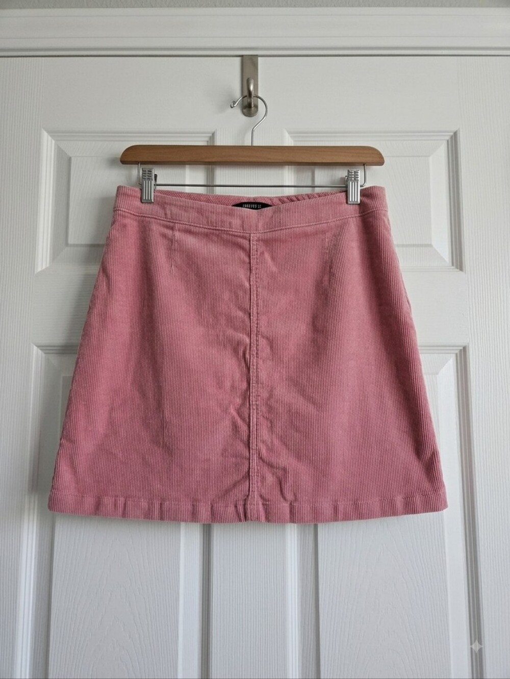 Forever 21 Rose Pink Corduroy Mini Skirt - Size L
